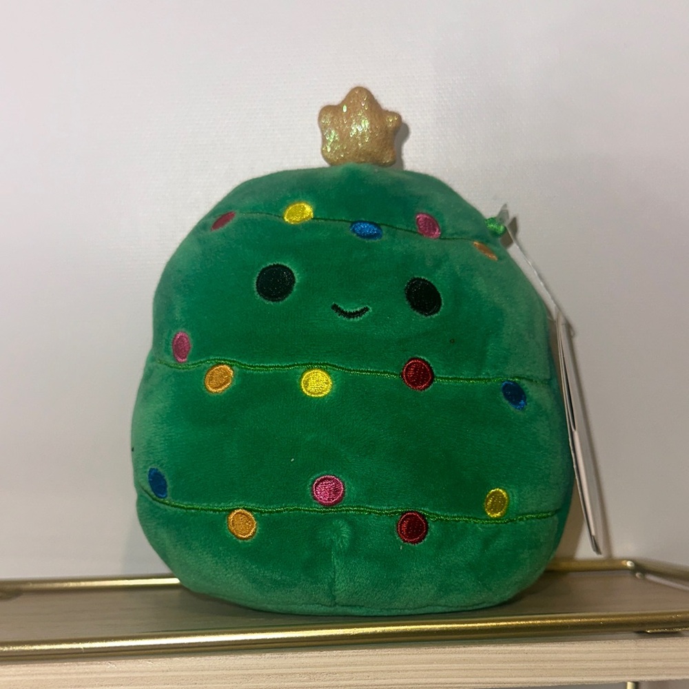 Claire's Green Christmas Tree with Gold Star Squishmallow “Carol”